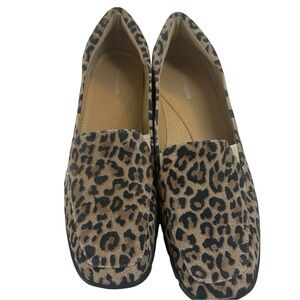 Easy spirit Seabriana Leopard print shoes. Size 9 1/2 M NWT no box
